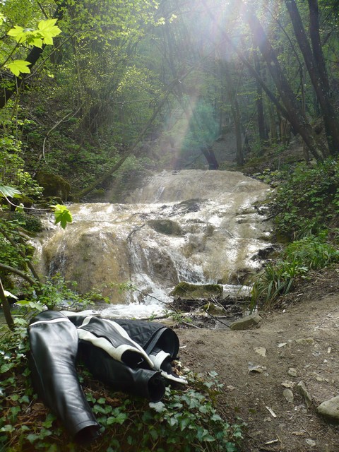 In moto nel modenese delle meraviglie