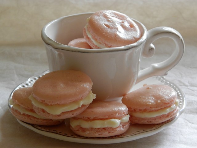 Macaron al cioccolato bianco e cocco