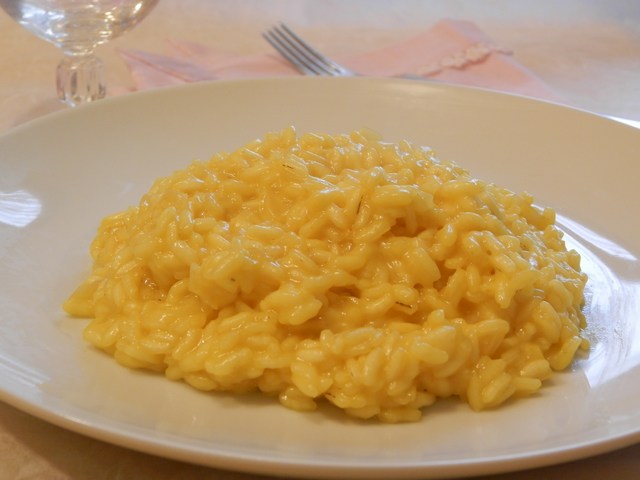 Risotto giallo alla milanese