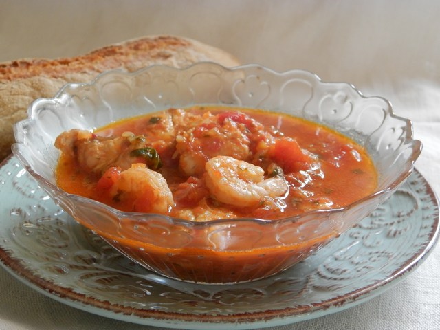 Zuppa di pesce al profumo di basilico