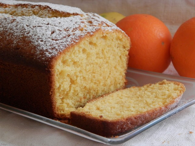 Plumcake soffice allo yogurt e agrumi