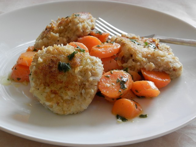 Hamburger di seitan e cavolfiore