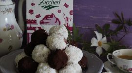 Bon bon di ricotta e cocco al cioccolato