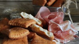 Pizza fritta romagnola