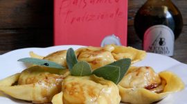 Tortelloni di zucca e noci all’Aceto balsamico Tradizionale di Modena D.O.P.
