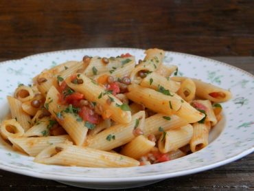 Pennette al ragù di lenticchie