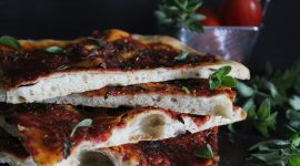 Pizza romana alla marinara piccante – con impasto del maestro Bonci